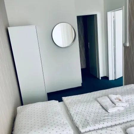 Apartmany Bryksova Prague Exterior photo